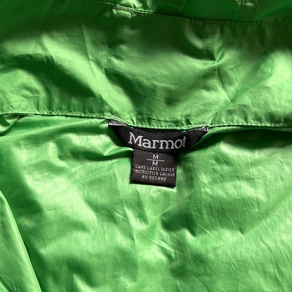 Marmot lightweight windbreaker jacket - Picture 5 of 5